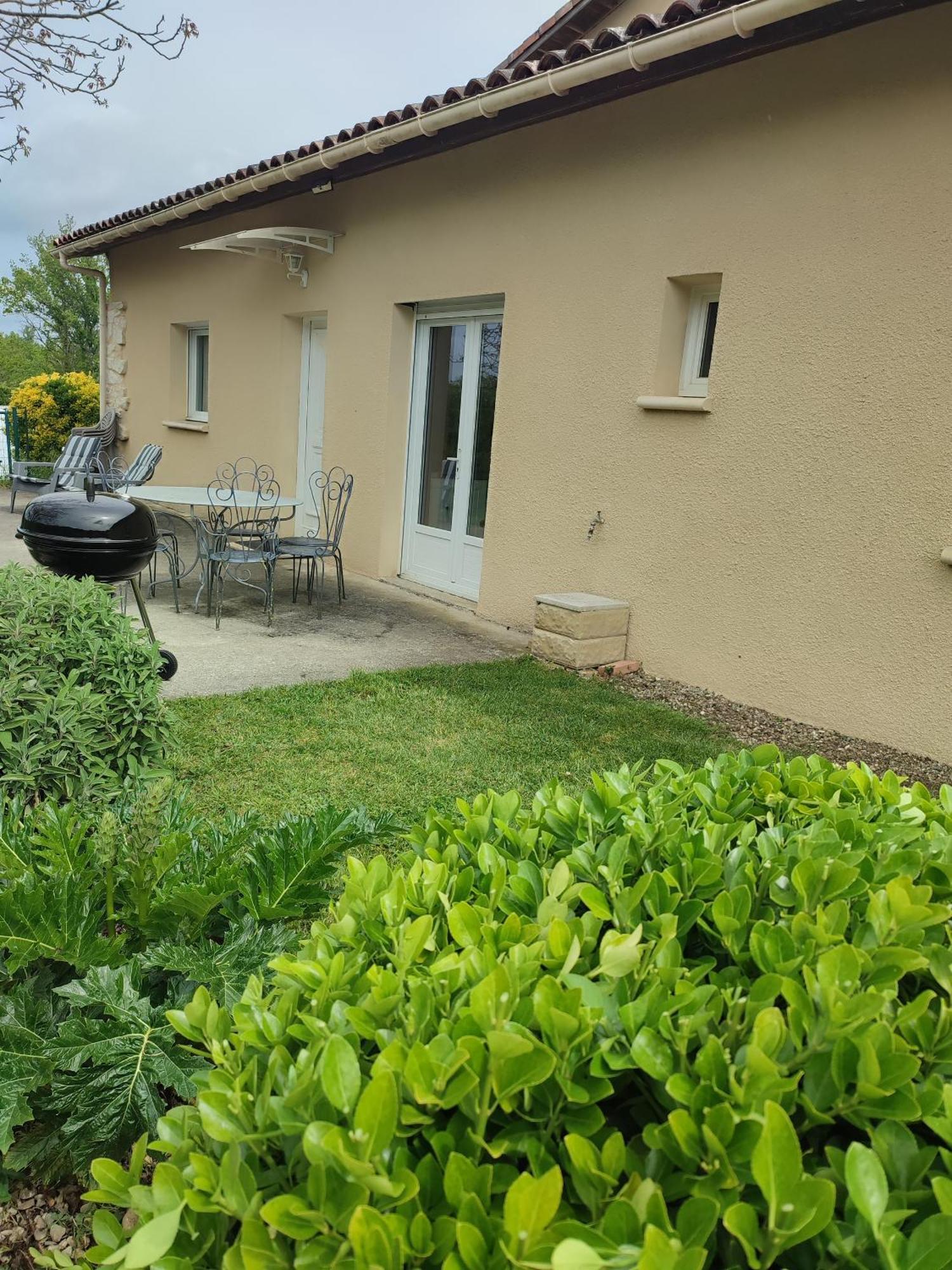 Gite Les Brugues - Lisle Sur Tarn Buitenkant foto